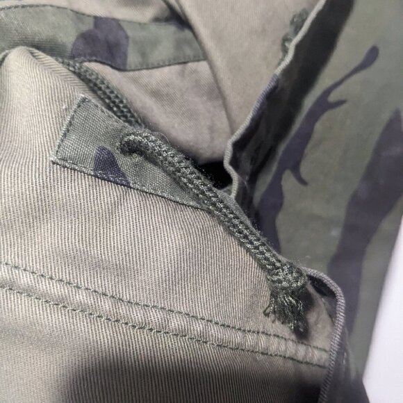 Aritzia Tna | Molina field jacket in Green Camo - Picture 9 of 11